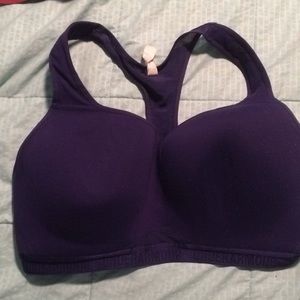 36DD Under Armour sportsbra